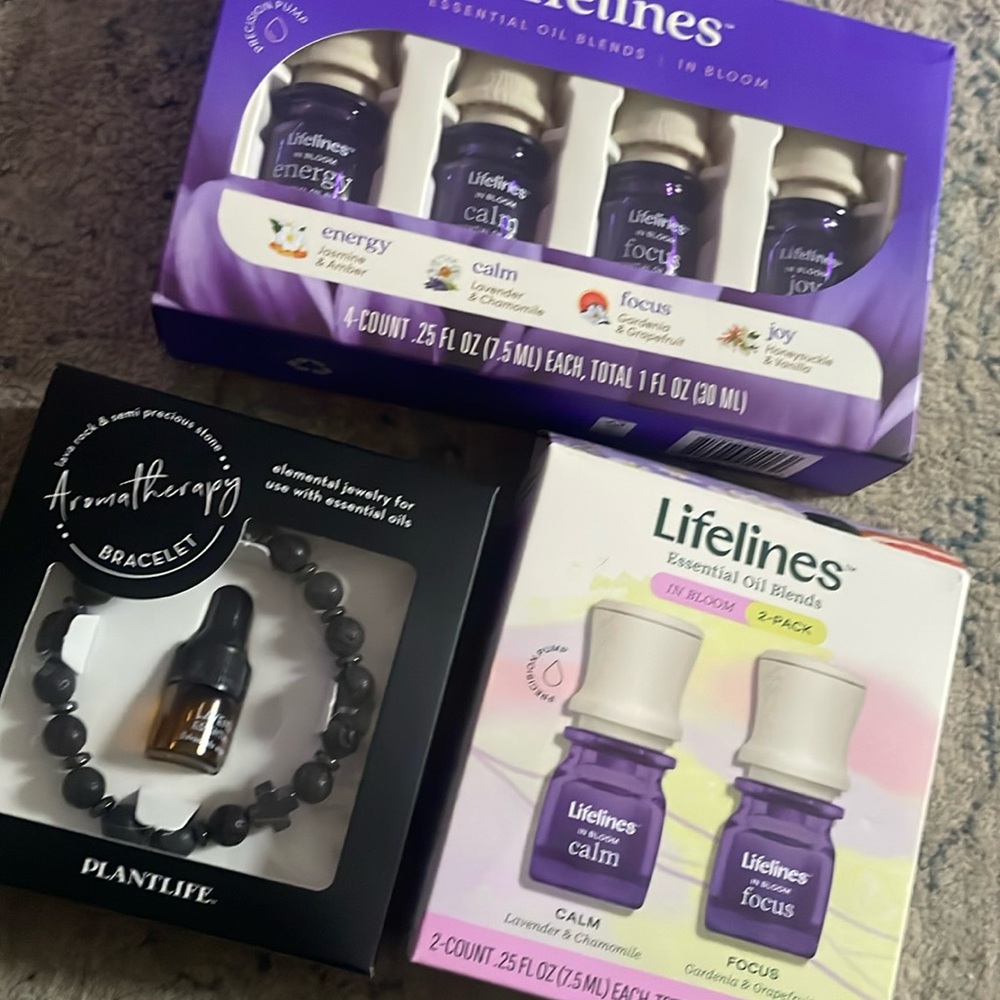 Lava stone bracelet and essential oils